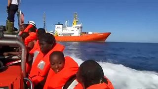 Migrant ship drama - a test for Italy and Spain