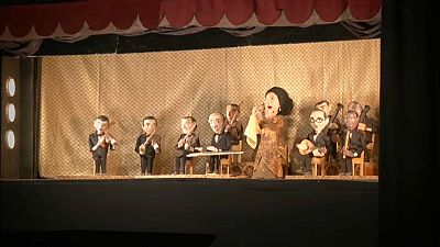 نمایش عروسکی ام‌کلثوم در قاهره