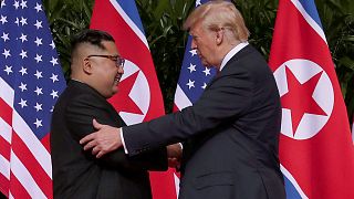 Онлайн-трансляция: первая встреча Дональда Трампа и Ким Чен Ына