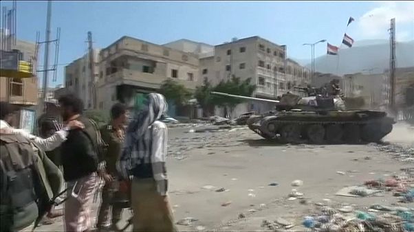 ONU e ONGs alertam contra assalto iminente a Hodeidah ONU e ONGs alertam contra assalto iminente a Hodeidah