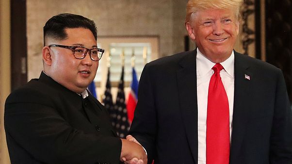 Az Egyesült Államok új alapokra helyezi kapcsolatát Észak-Koreával Az Egyesült Államok új alapokra helyezi kapcsolatát Észak-Koreával