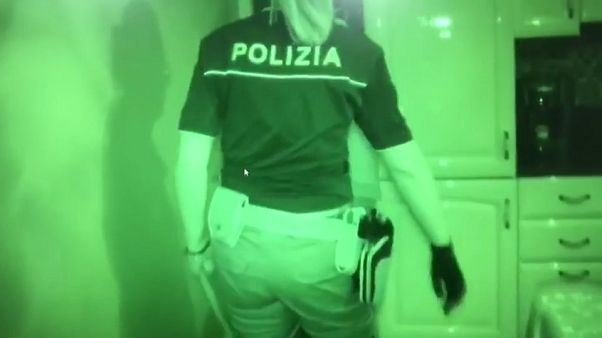 Mafia e corruzione elettorale, 25 arresti a Latina Mafia e corruzione elettorale, 25 arresti a Latina