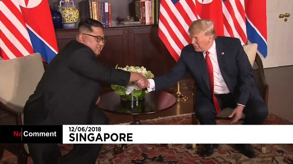 Trump, Kim y sus apretones de mano para la historia Trump, Kim y sus apretones de mano para la historia