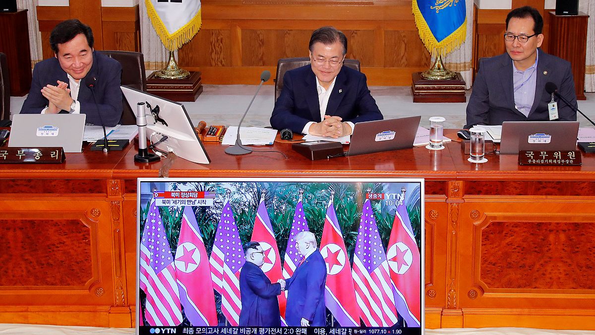 كوريا الجنوبية تعد بكتابة تاريخ جديد مع جارتها الشمالية