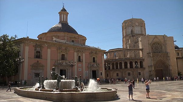 Aquarius: Valencia si prepara a accogliere i 629 immigrati Aquarius: Valencia si prepara a accogliere i 629 immigrati