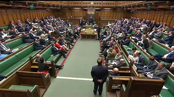 Átment May brexit-javaslata a brit parlamenten Átment May brexit-javaslata a brit parlamenten