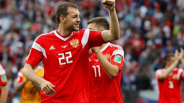 Россия разгромила Саудовскую Аравию - 5:0 Россия разгромила Саудовскую Аравию - 5:0