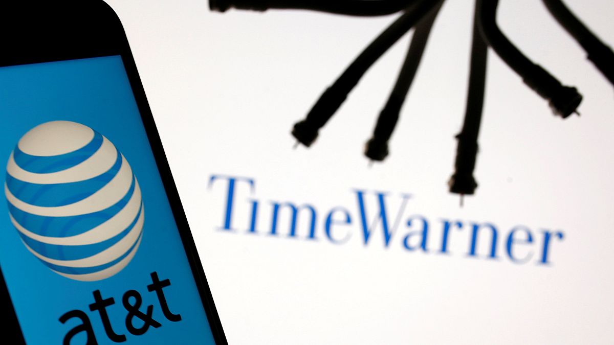 AT&T сливается с Time Warner
