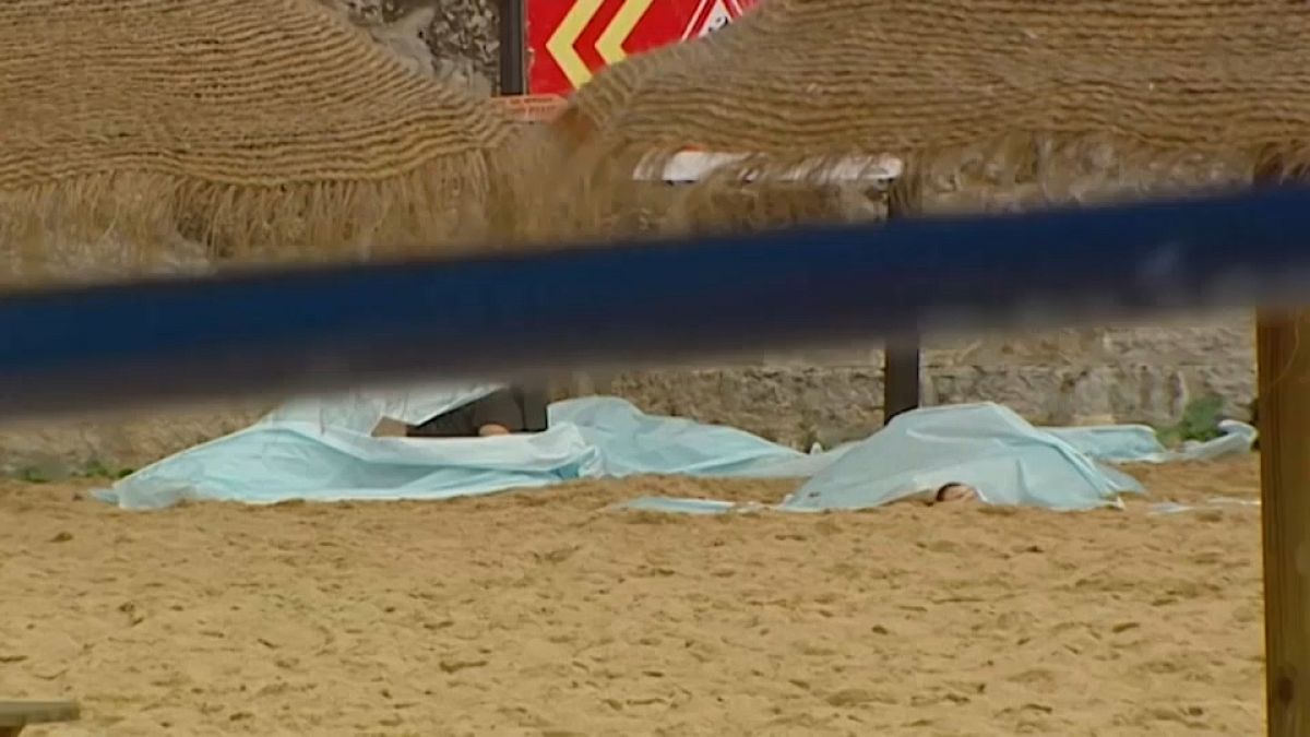 Dois turistas encontrados sem vida numa praia da Ericeira 