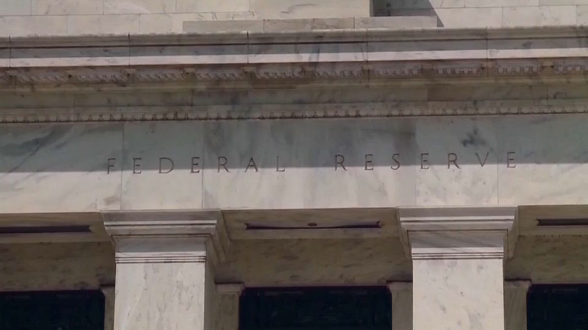 La Fed alza i tassi di interesse di un quarto di punto