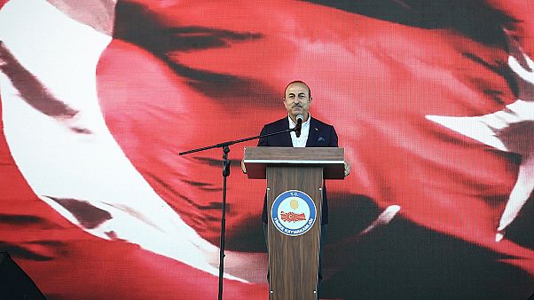 Τσαβούσογλου: «Ουτέ πουλί στο Αιγαίο δεν θα πετά χωρίς την άδεια μας» Τσαβούσογλου: «Ουτέ πουλί στο Αιγαίο δεν θα πετά χωρίς την άδεια μας»