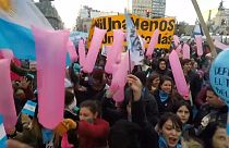 Argentina: Camera depenalizza aborto