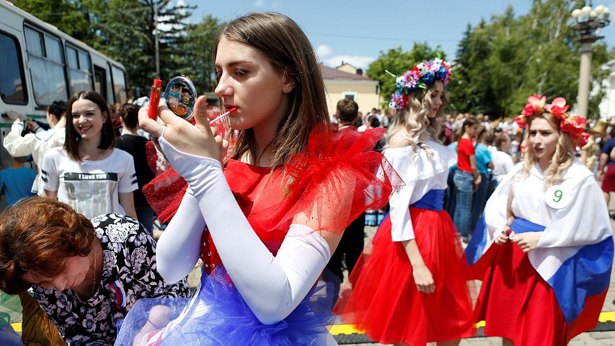 تحذيرات لنساء روسيا من إقامة علاقات جنسية مع الأجانب خلال المونديال