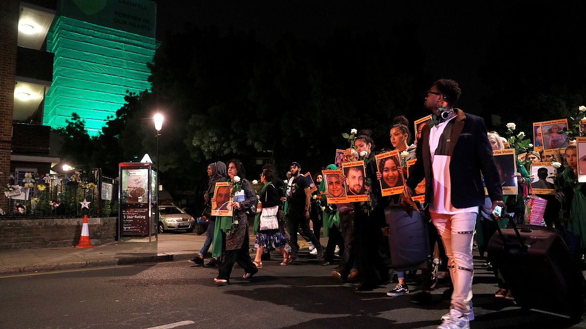 London: 1. Jahrestag der Grenfell-Brandkatastrophe