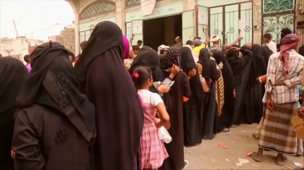 Yemen, assalto a Hodeida: 600.000 civili in trappola Yemen, assalto a Hodeida: 600.000 civili in trappola