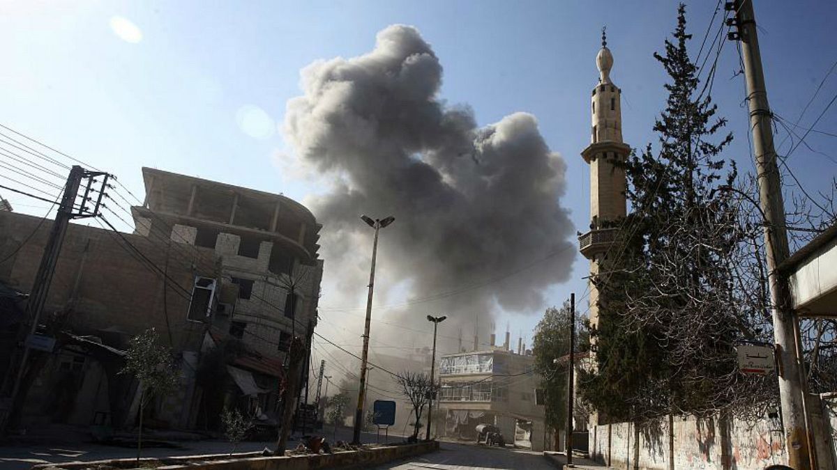 الجيش السوري يقصف مواقع للمعارضة جنوب غرب سوريا
