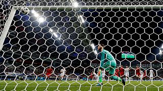 Cristiano Ronaldo carimba o "hat-trick" e Portugal empata com a Espanha