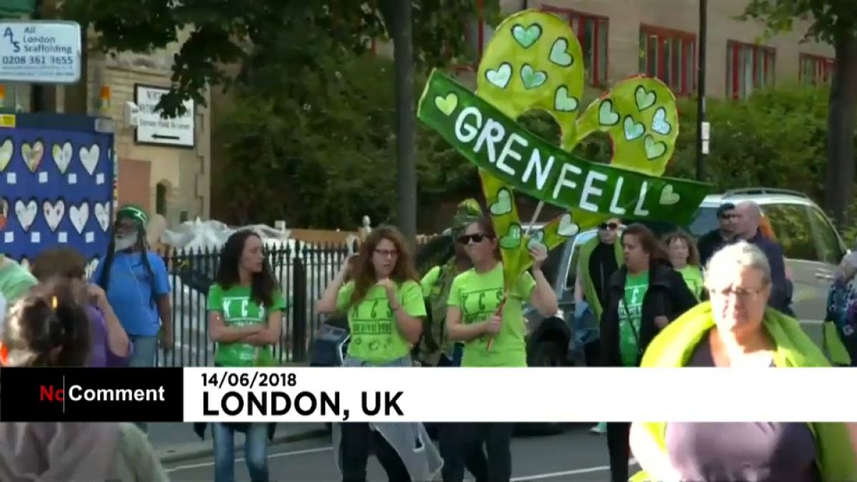 Multitudinaria marcha en Londres en el aniversario de la tragedia de la Torre Grenfell