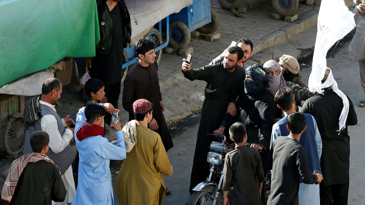 سلفی با اعضای طالبان در کابل