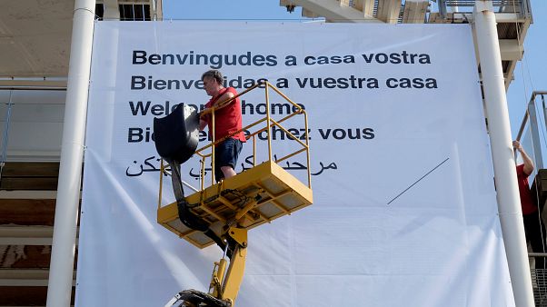 Ankunft der "Aquarius": Gemischte Gefühle in Valencia Ankunft der "Aquarius": Gemischte Gefühle in Valencia