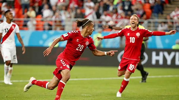 Yussuf Poulsen erzielte den Siegtreffer der Dänen gegen Peru. Yussuf Poulsen erzielte den Siegtreffer der Dänen gegen Peru.