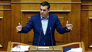 Tsipras sobrevive al acuerdo con Macedonia