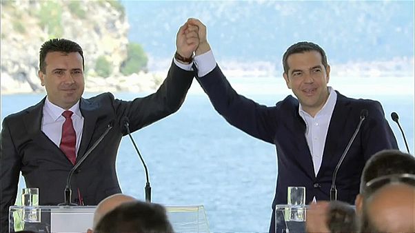 Греция и Македония: соглашение о переименовании БЮР подписано Греция и Македония: соглашение о переименовании БЮР подписано