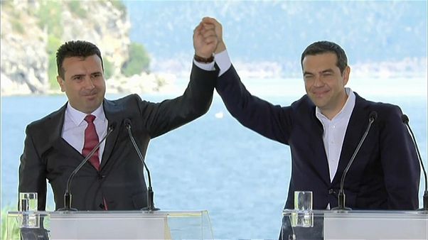 Storico accordo Grecia-Macedonia: archiviati anni di dispute Storico accordo Grecia-Macedonia: archiviati anni di dispute
