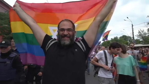 Ukraine : Gay Pride sous haute protection Ukraine : Gay Pride sous haute protection
