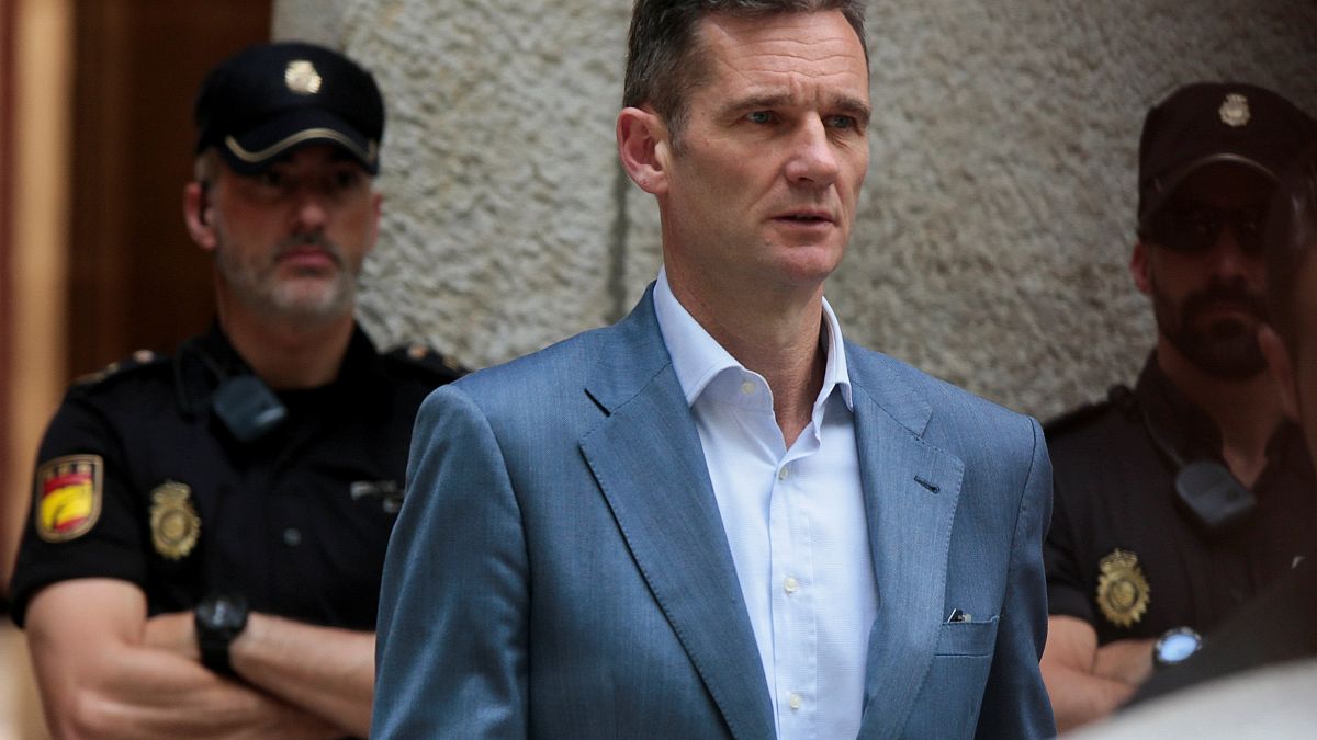 Iñaki Urdangarin entra en la cárcel de Brieva, en Ávila