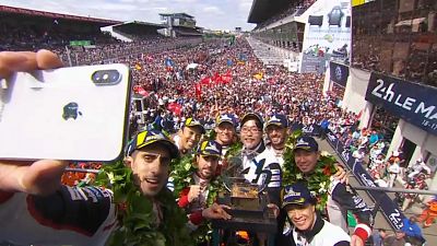 فرناندو ألونسو يفوز بسباق "24 ساعة لومان" إلى جانب تويوتا