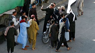 Taliban angry at ceasefire selfies in Afghanistan