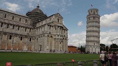 Como a Torre de Pisa resiste aos sismos