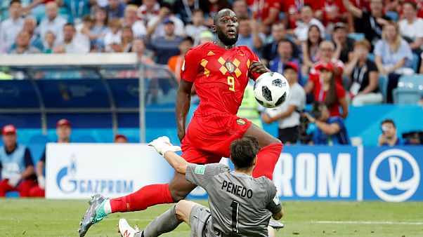 Romelu Lukaku assina o 3-0 e é eleito o melhor jogador da partida Romelu Lukaku assina o 3-0 e é eleito o melhor jogador da partida