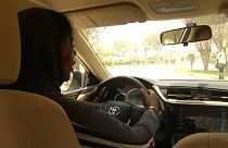 شاهد: المرأة السعودية تستعد " لليوم التاريخي"  لقيادة السيارة في المملكة