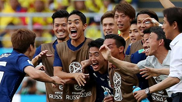 Fußball-Weltmeisterschaft: Japan schlägt Kolumbien mit 2:1 Fußball-Weltmeisterschaft: Japan schlägt Kolumbien mit 2:1