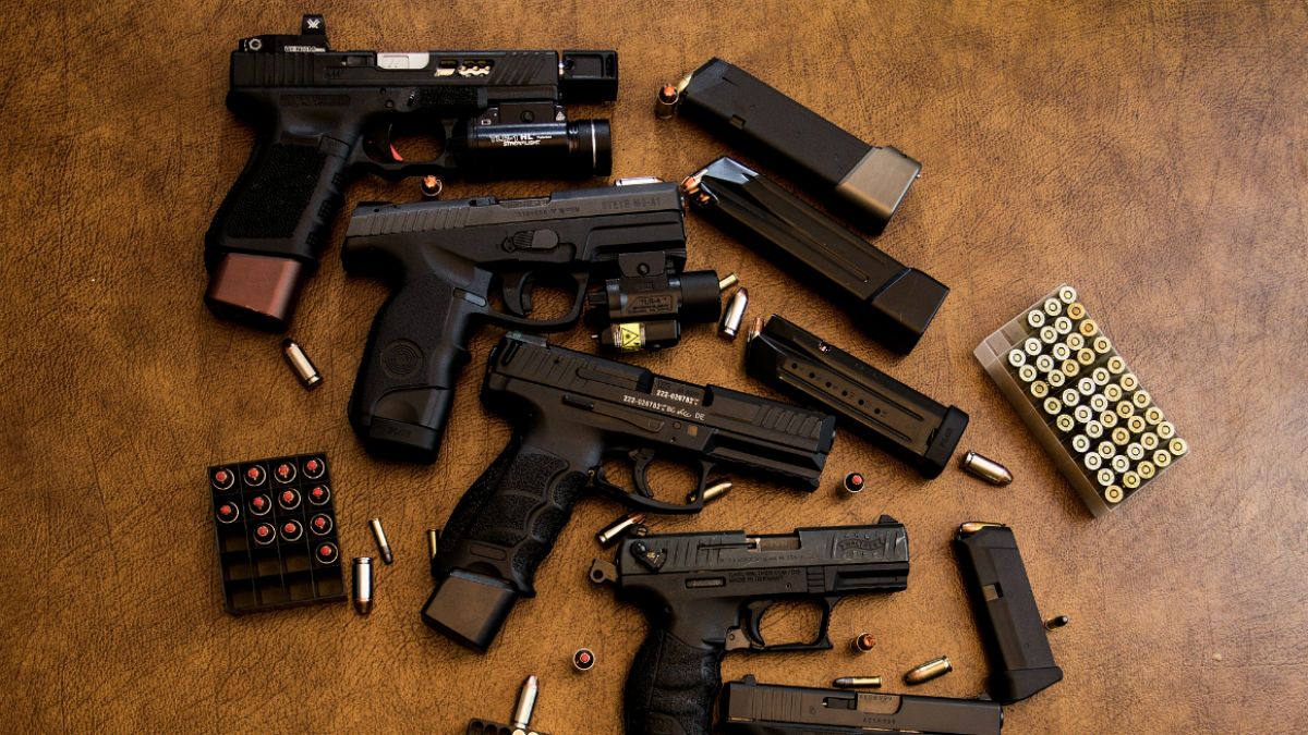 شهروندان آمریکایی‌ مالک تقریبا نیمی از اسلحه‌ جهان هستند