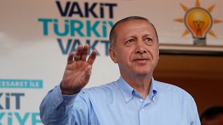 Cumhurbaşkanı Recep Tayyip Erdoğan: 'Koalisyon arayışına gidilebilir'