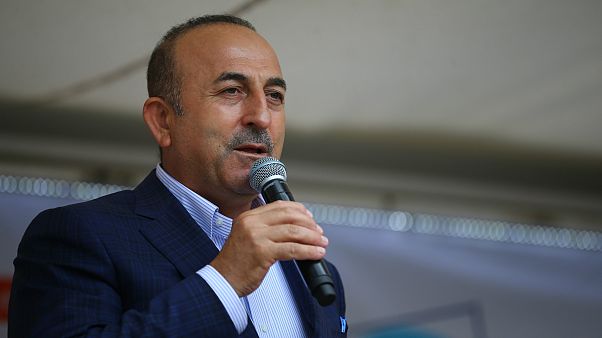 Çavuşoğlu: YPG 4 Temmuz'da Menbiç'ten çekilmeye başlıyor Çavuşoğlu: YPG 4 Temmuz'da Menbiç'ten çekilmeye başlıyor