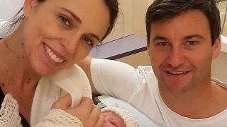 Primeira-ministra da Nova Zelândia já deu à luz