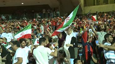 گزارش ویدئویی یورونیوز از باز شدن درهای «آزادی» به روی زنان