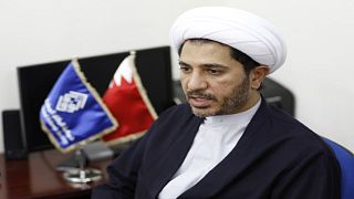 محكمة بحرينية تبرئ زعماء في المعارضة من تهمة التجسس
