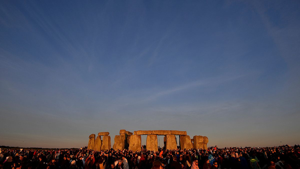 Le solstice d'été fêté à Stonehenge