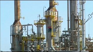 Libia: continua la battaglia per i terminal petroliferi