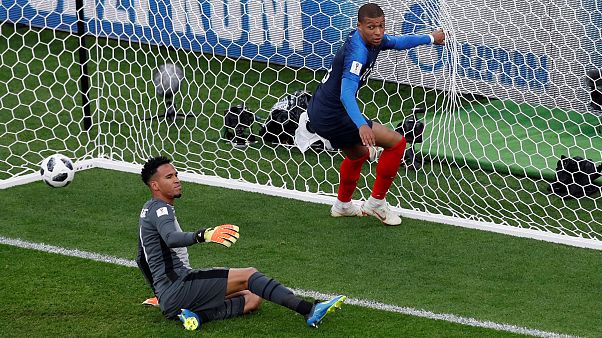 Mbappé führt Frankreich ins Achtelfinale - 1:0 gegen Peru Mbappé führt Frankreich ins Achtelfinale - 1:0 gegen Peru