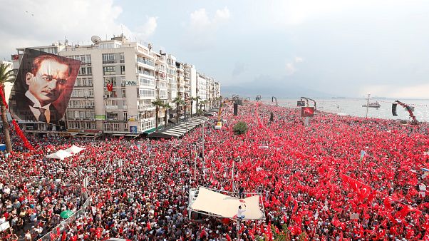İnce'den İzmir'de şeffaflık sözü: 81 milyona hesap vereceğim İnce'den İzmir'de şeffaflık sözü: 81 milyona hesap vereceğim