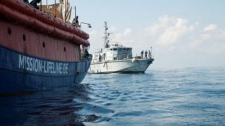 Intervista al co-fondatore di Lifeline: "Accuse senza senso, salvataggio in acque internazionali"