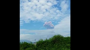 "جيمس بوند" يثور مجددا