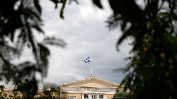 Gregos ansiosos com futuro da economia Gregos ansiosos com futuro da economia