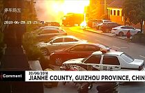 Un camion se transforme en boule de feu